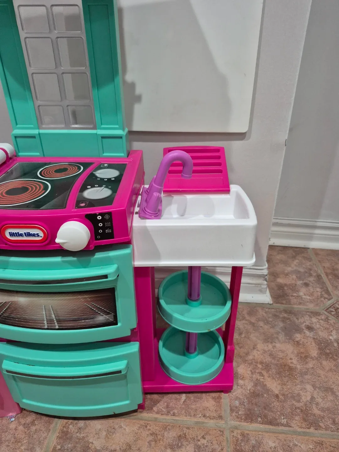 Little Tikes Kitchen Playset image indicator(5)