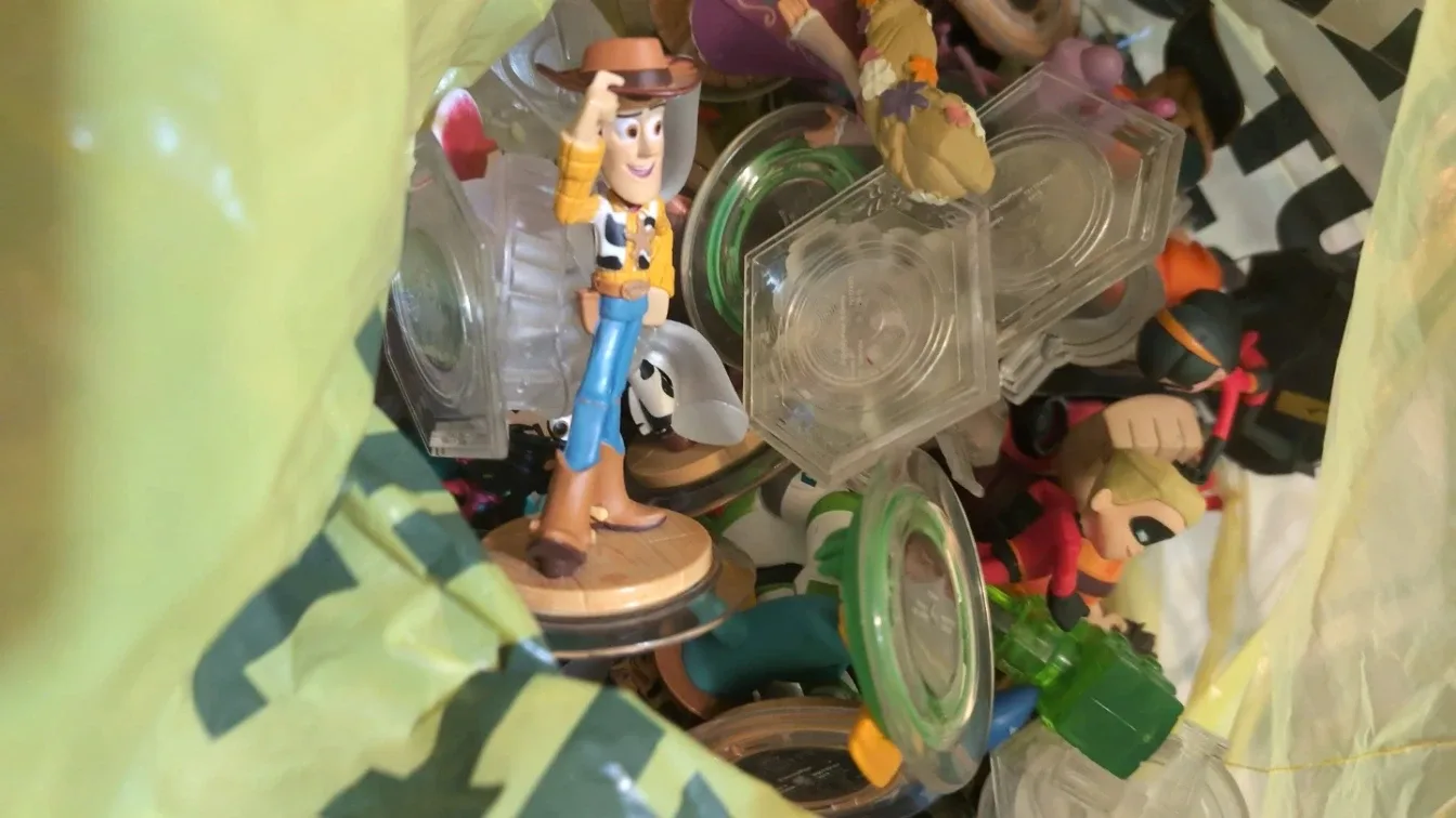 Disney Infinity Wii U Game Lot image indicator(3)