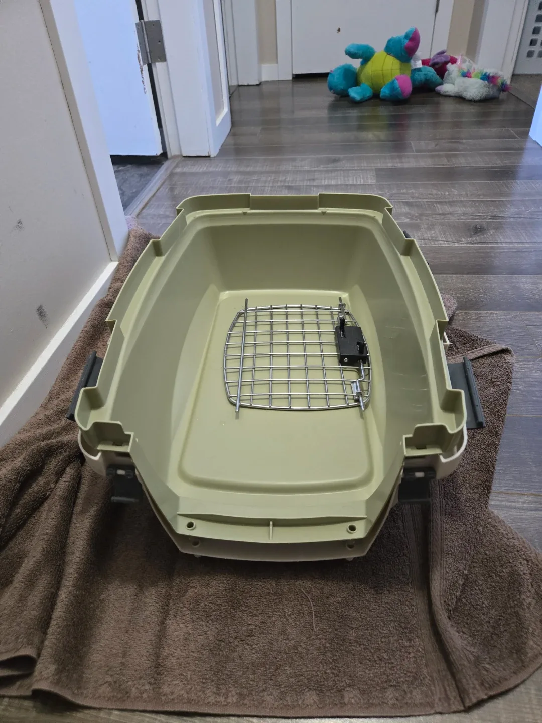 Petmate Kennel Cab Pet Carrier image indicator(7)