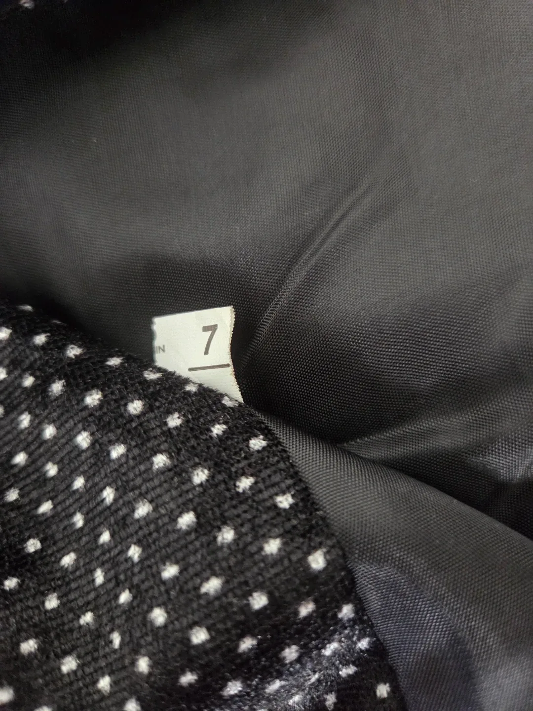 Boys' suit set (7-8 years old) image indicator(4)