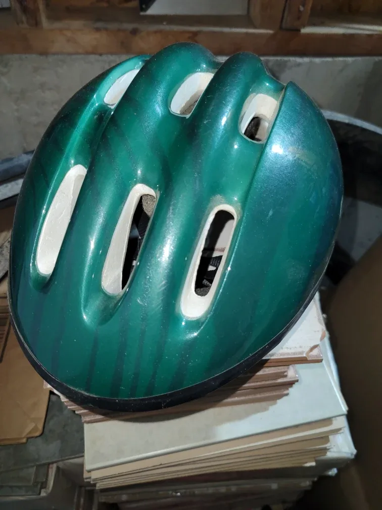 Vigor Green Cycling Helmet image indicator(2)