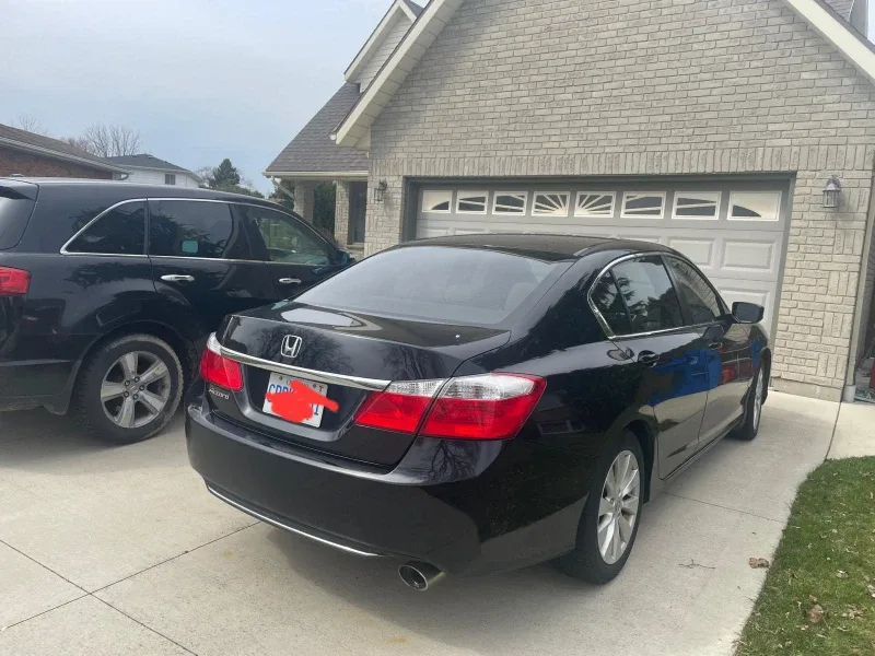 2015 Honda Accord image indicator(2)