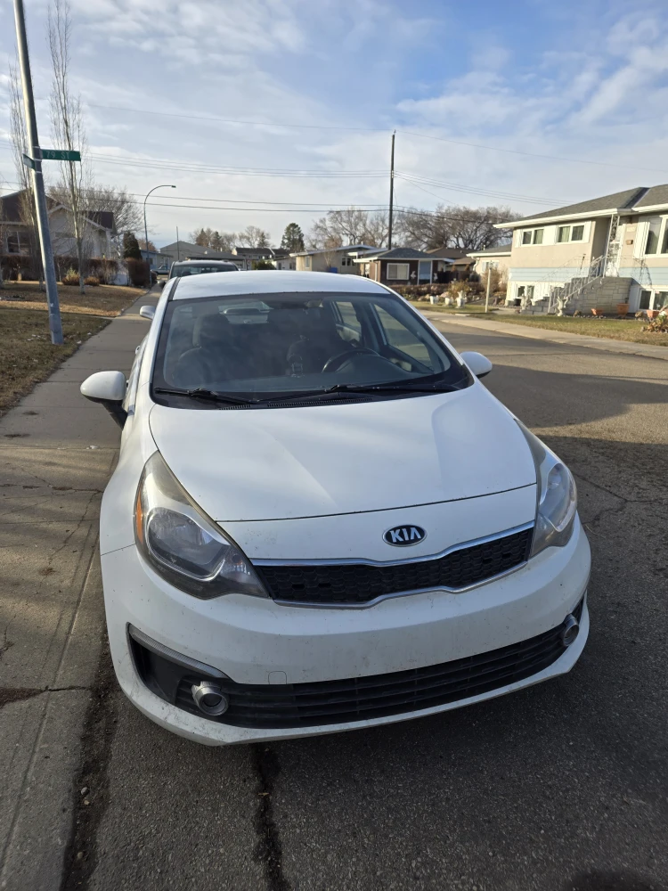 Kia Rio EX Sedan - White - photo 2