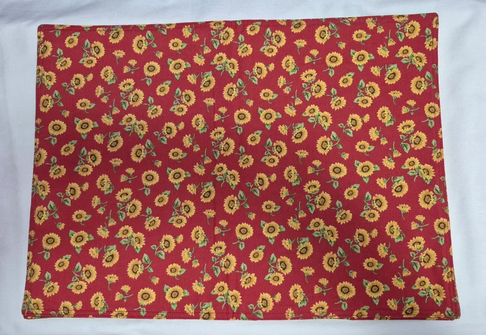 Handmade Floral Placemat, Assorted prints, brand new image indicator(5)