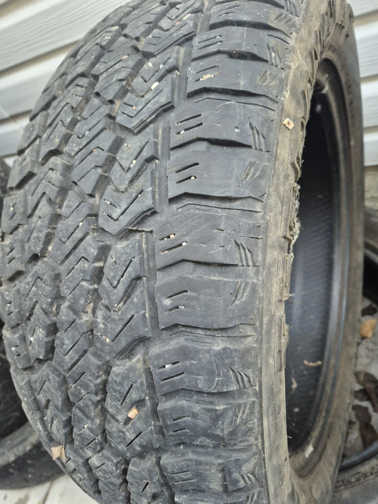 265/50r20 all season two tires for sale - photo 2
