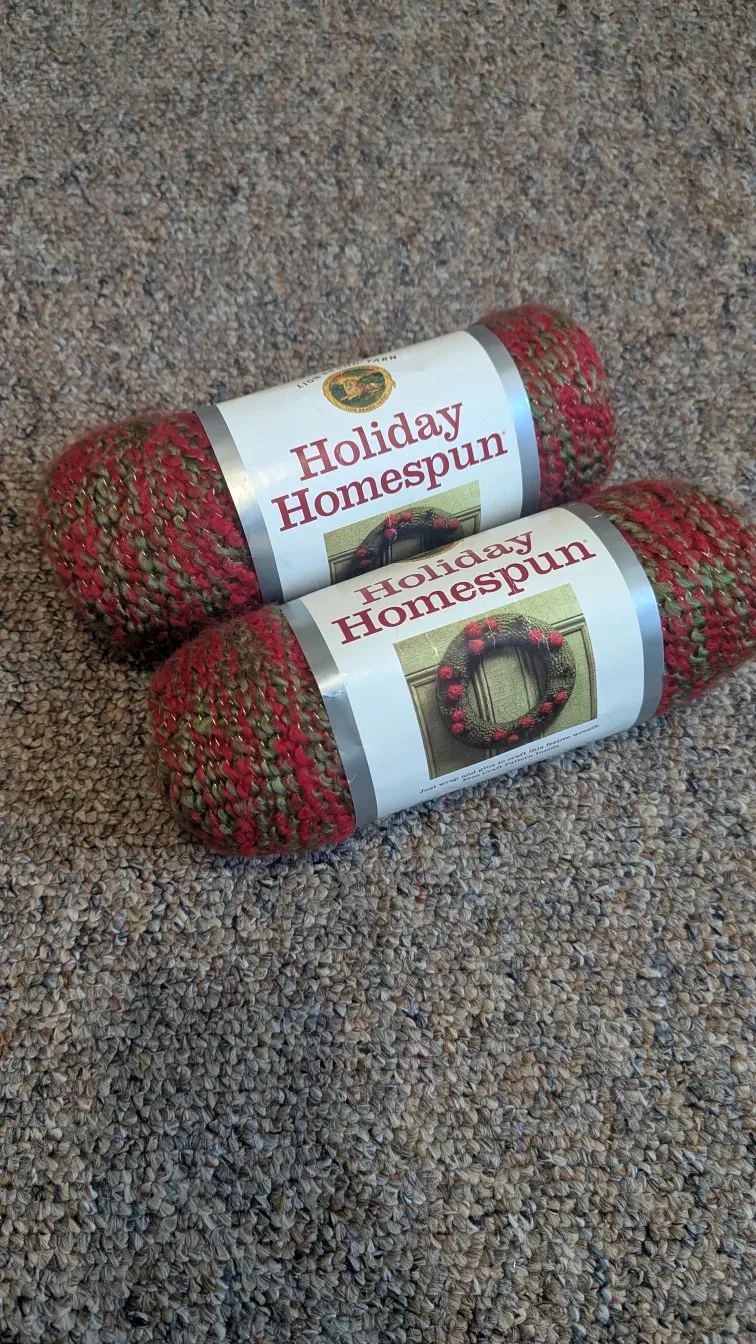 Lion Brand Holiday Homespun Yarn - Mistletoe