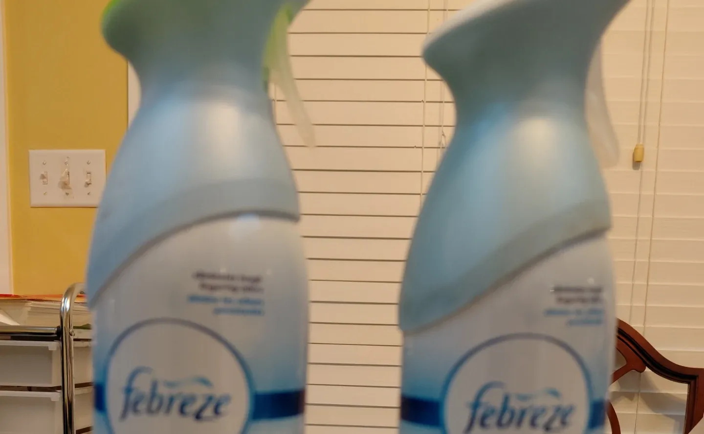 Febreze AIR Gain Scent Air Freshener two bottles image indicator(2)