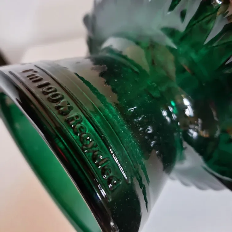 Green Glass Christmas Tree Decoration image indicator(3)