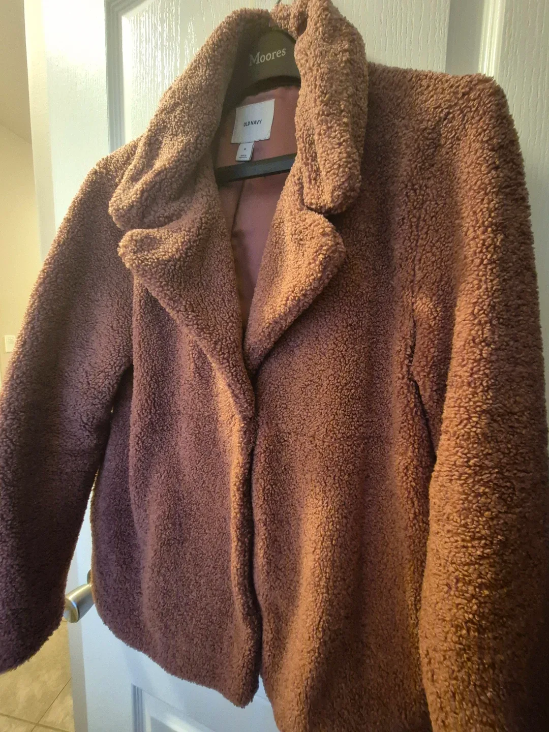 Old Navy Teddy Jacket - Size M image indicator(2)