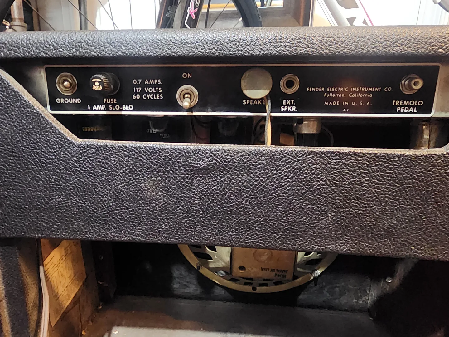 1963 Fender Princeton 6E2 "Transition Era" 12-Watt 1x10 Amp image indicator(3)