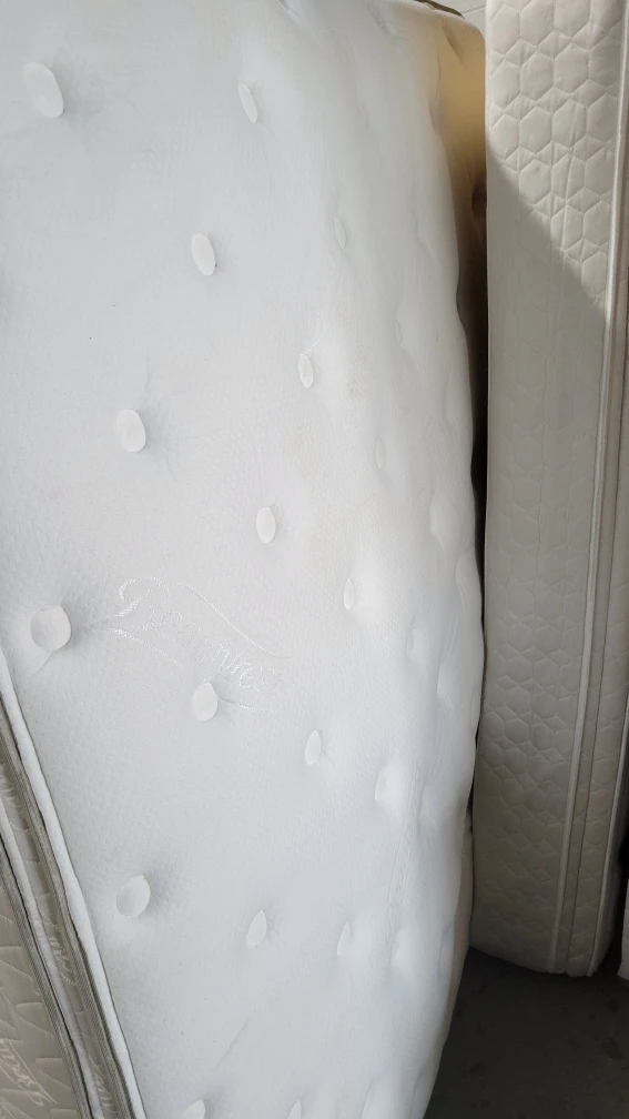 Used Hotel Plush Mattresses 10" to 11" Thick - photo 3