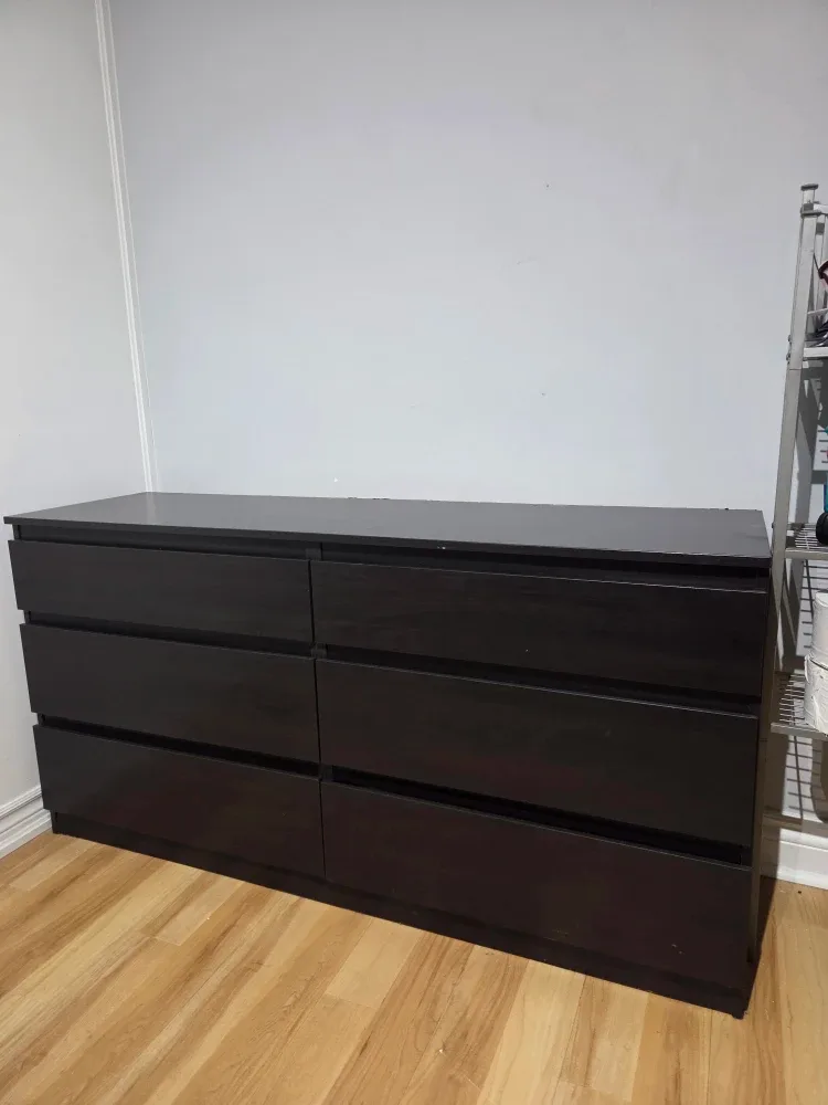 Dark Brown 6-Drawer Dresser image indicator(2)