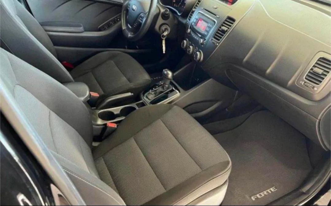 Kia Forte Sedan - Great Condition! image indicator(3)