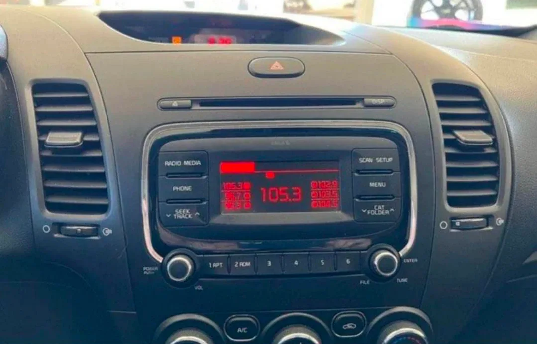 Kia Forte Sedan - Great Condition! image indicator(5)