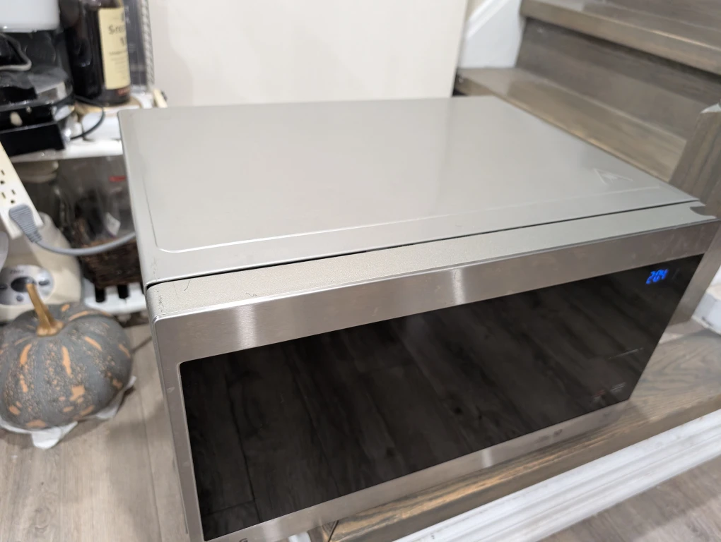 LG microwave - photo 4