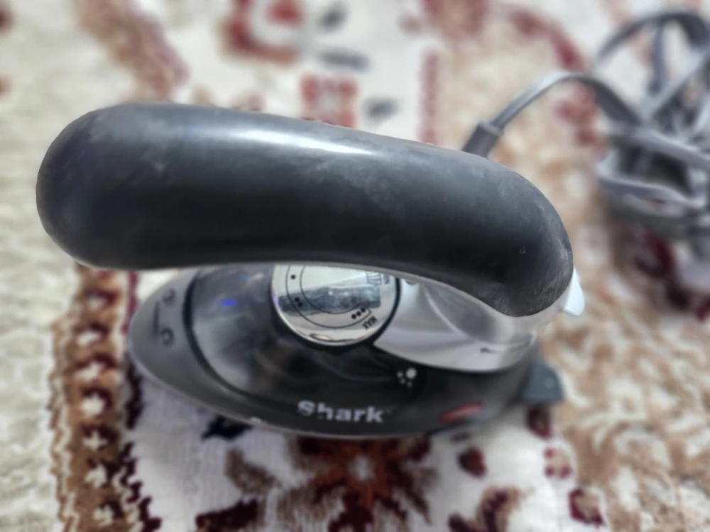 Shark Travel Iron - photo 5