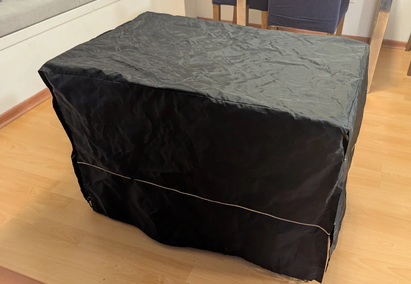 Dog Crate with Bed & Cover  & Food/Water Bowl Holders image indicator(5)