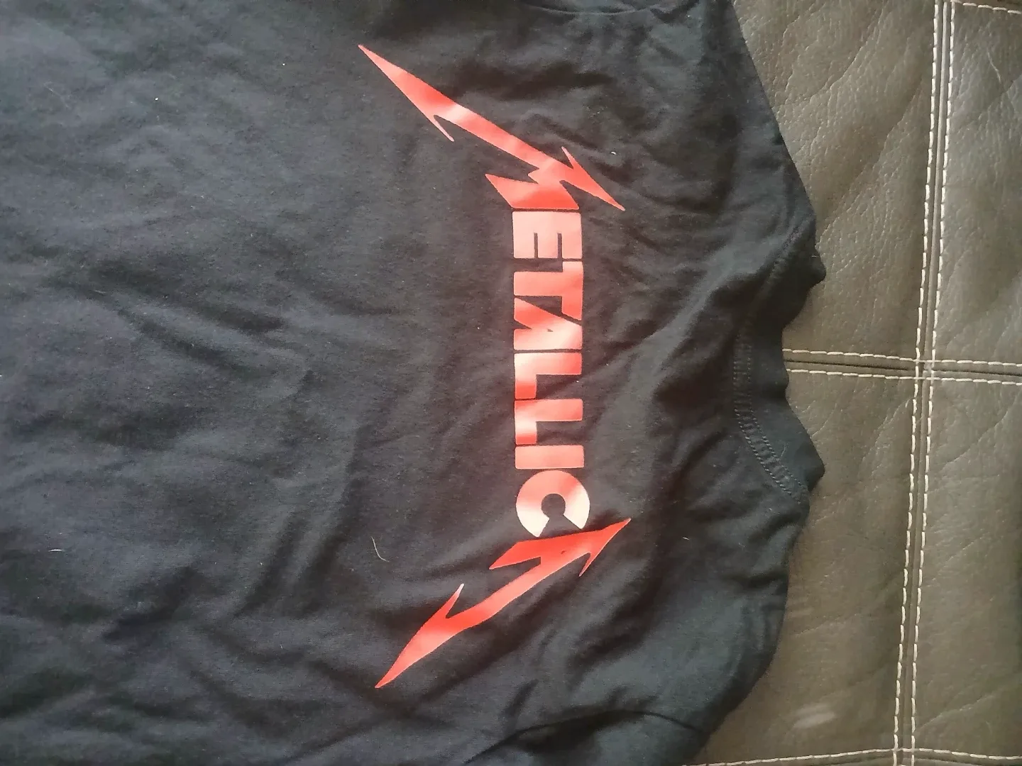 Metallica Master of Puppets Black T-Shirt - Size M image indicator(2)