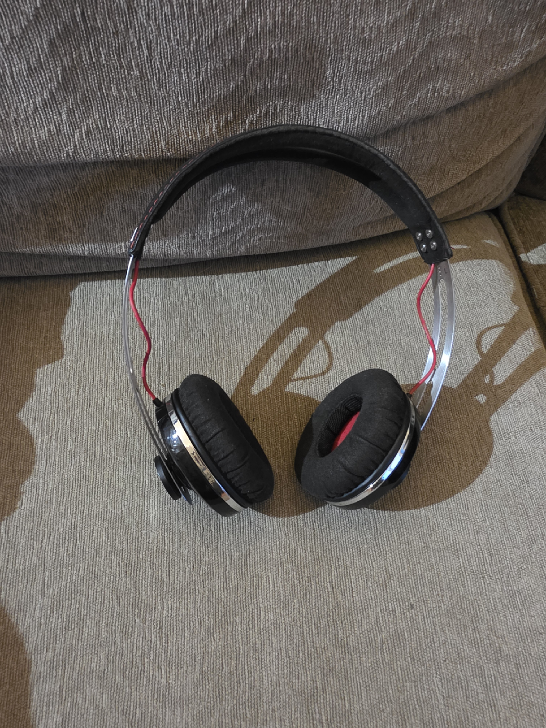 Sennheiser Momentum On-Ear Headphones - photo 4