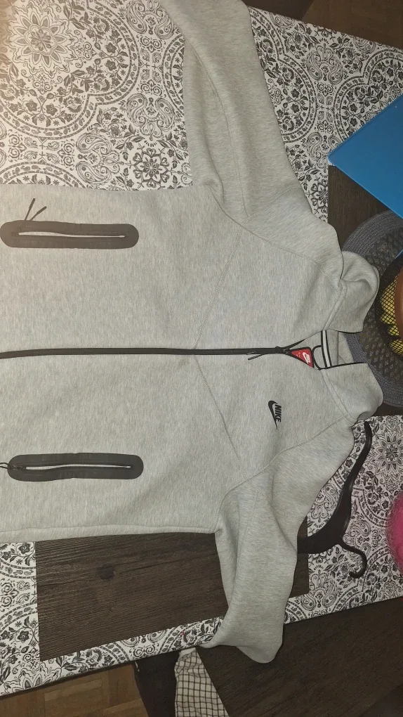 Nike Tech Fleece Full-Zip Hoodie, Grey