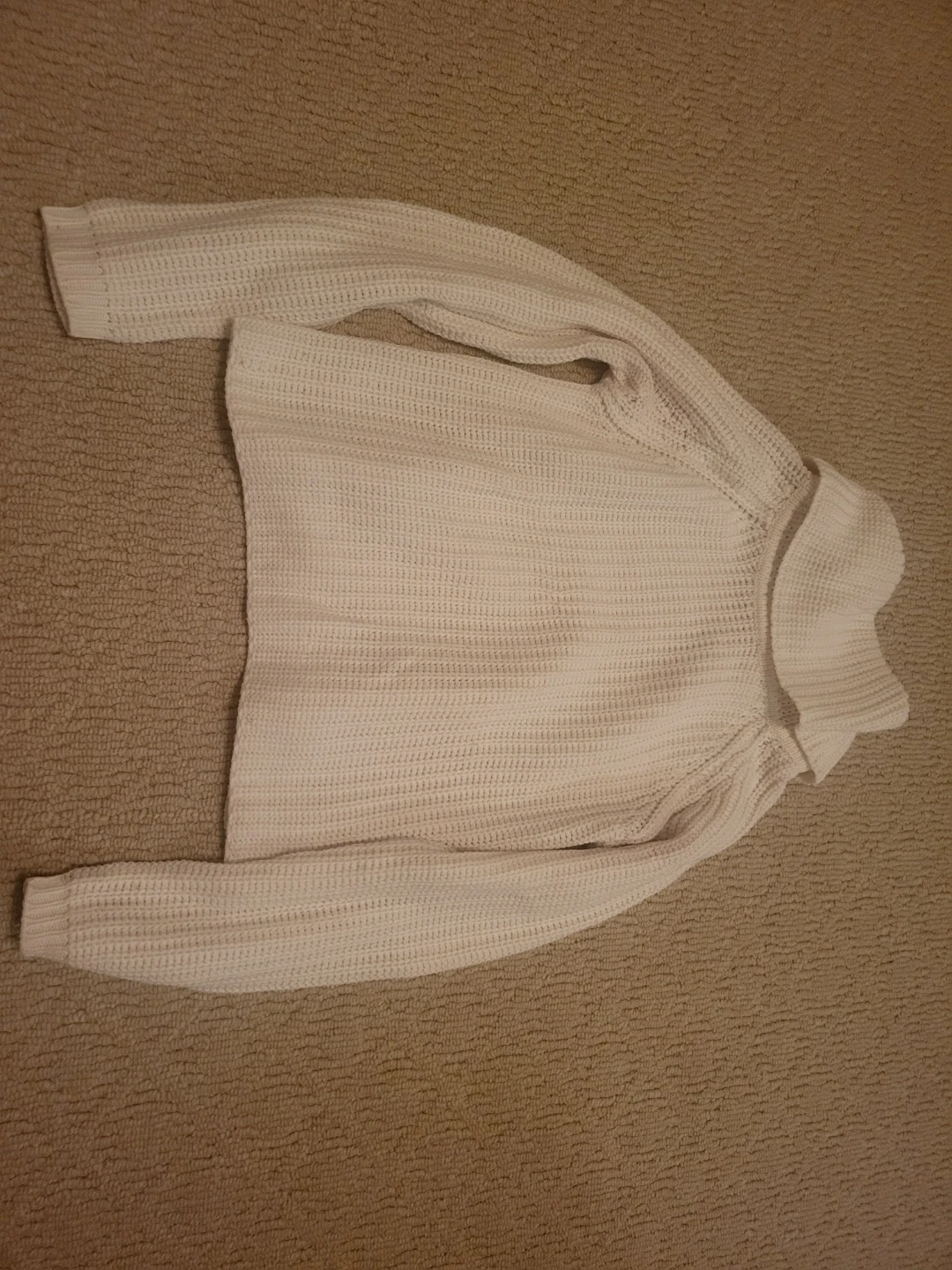 Holt Renfrew hr2 Cream Knit Sweater