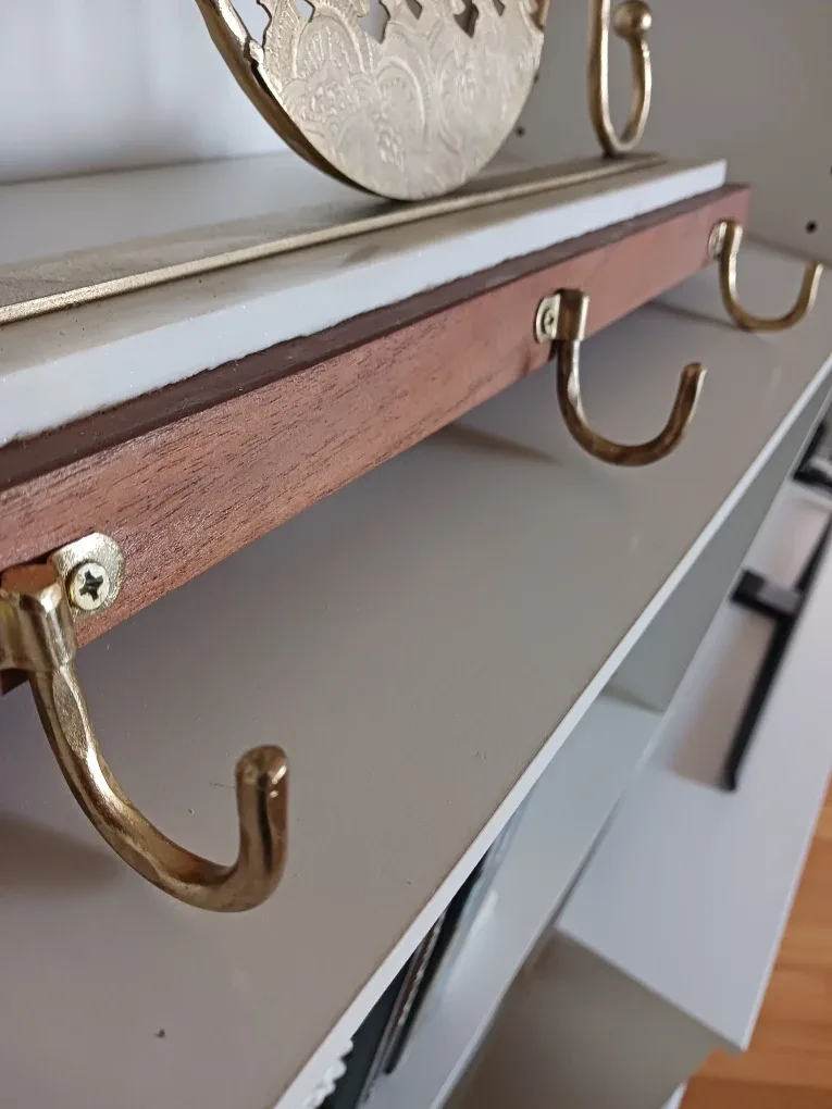 Weighted “JOY” Christmas Stocking Holder – Gold Metal image indicator(2)