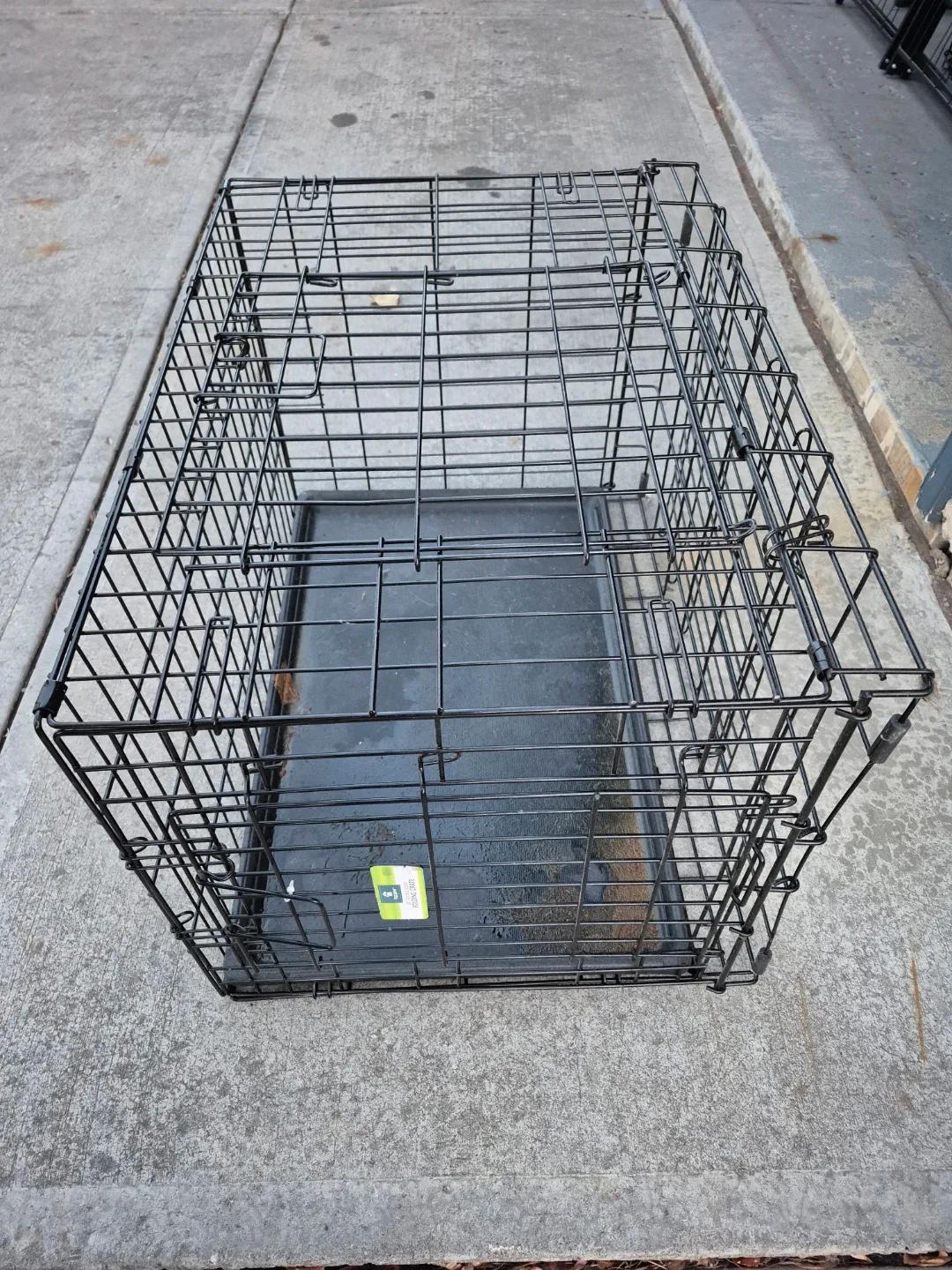 Folding Dog Crate image indicator(4)