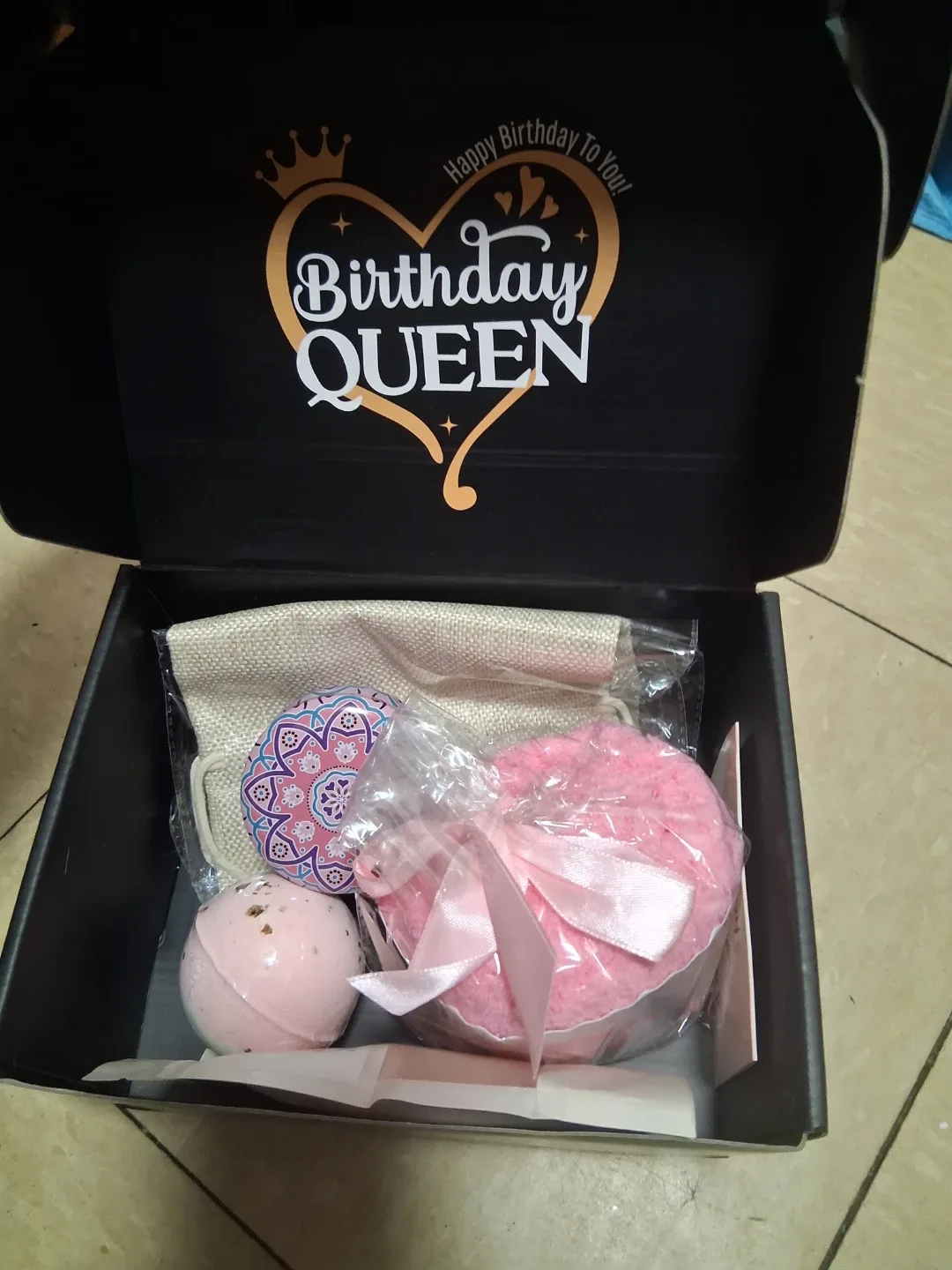 Rose Bath Gift Set image indicator(3)