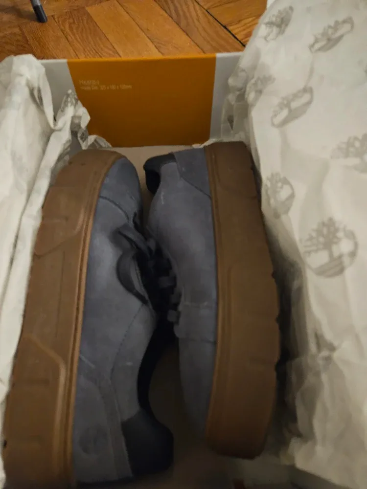 Timberland Women's dark blue suede sneakers. image indicator(3)