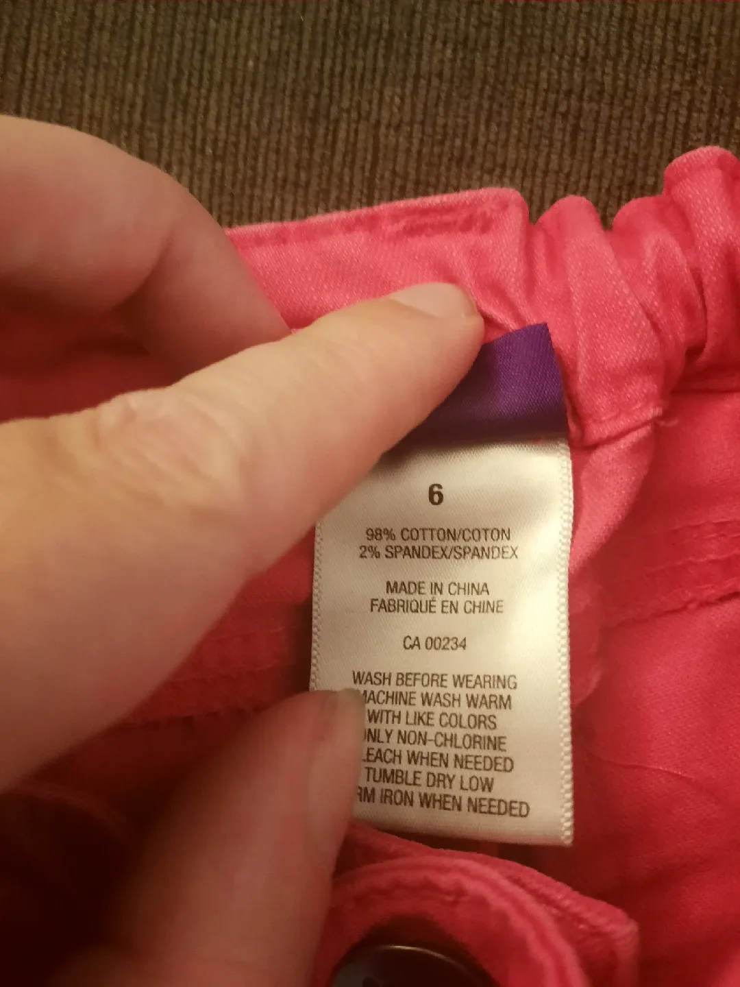 Girls Pink Pants pick up only in st.albert image indicator(2)