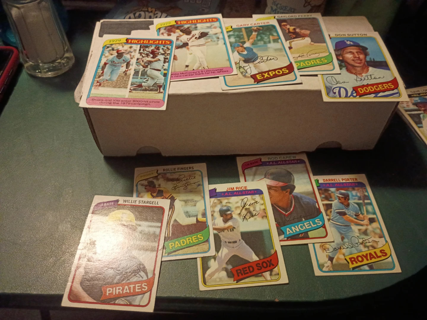 1980 Vintage Baseball Cards Set Collection