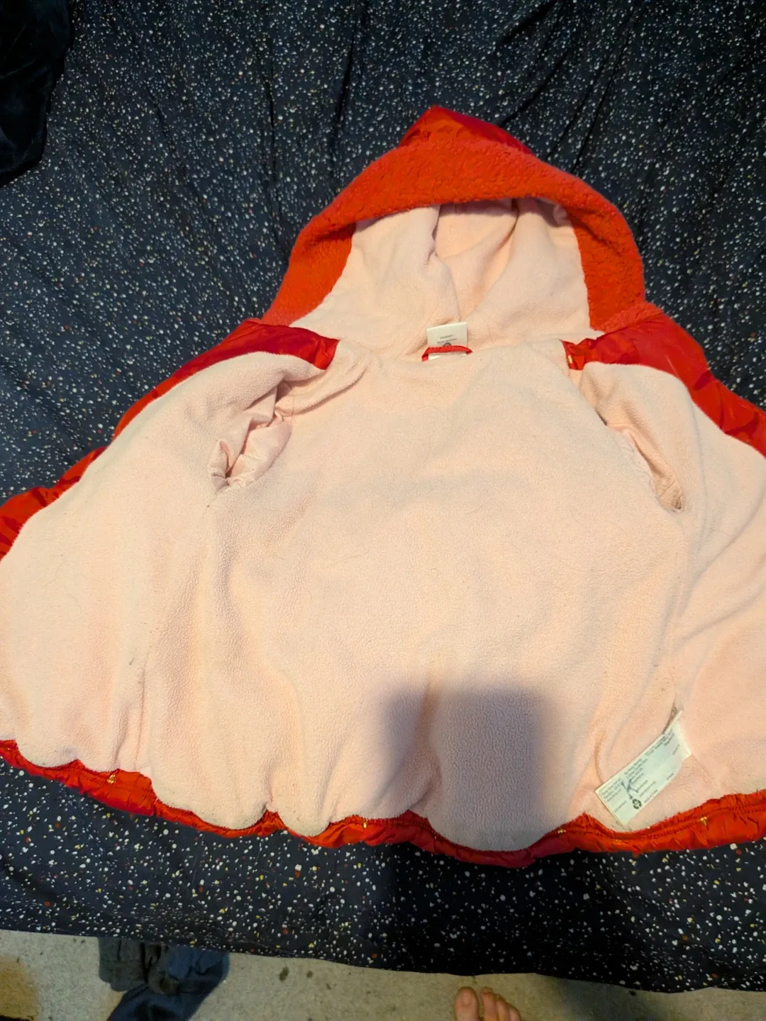 Disney Store Minnie Mouse Puffer Jacket - Size 4 image indicator(4)