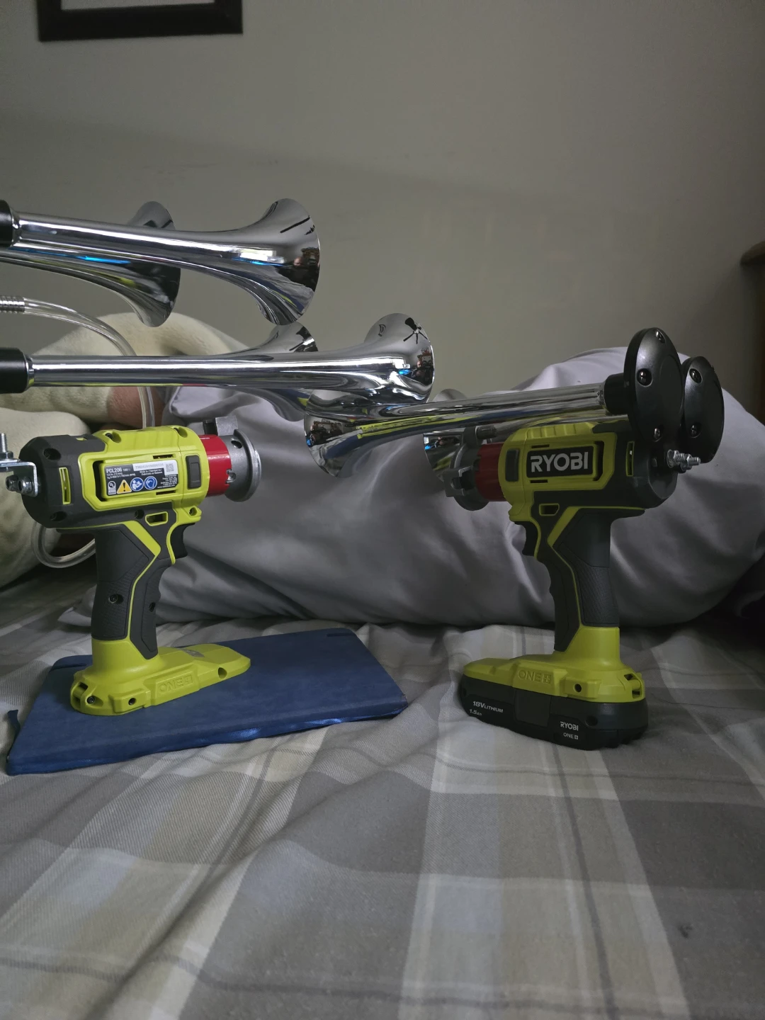 Ryobi train horn with 2 triumpets - photo 5