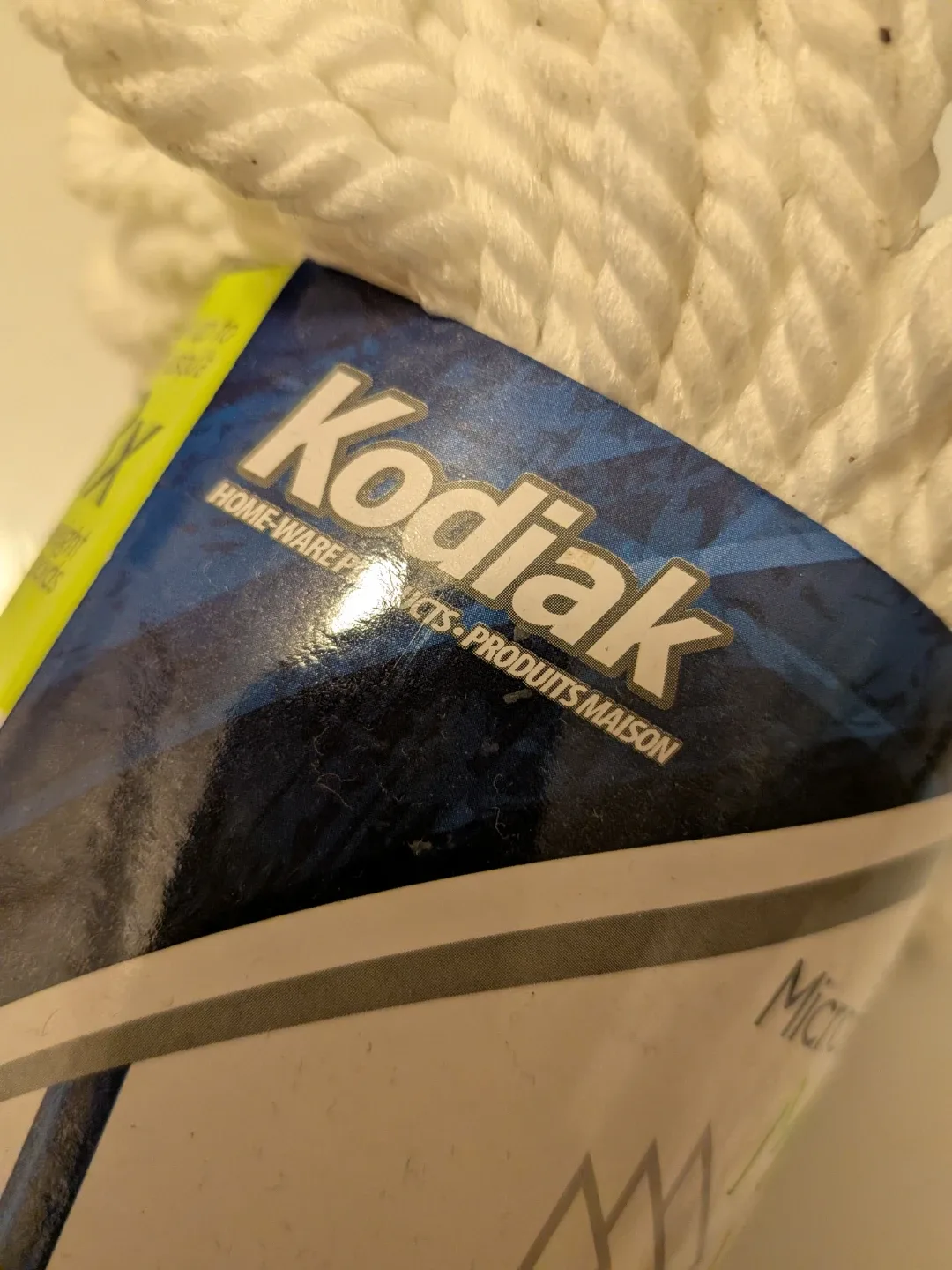 Two Kodiak Microfiber Mops - New image indicator(9)