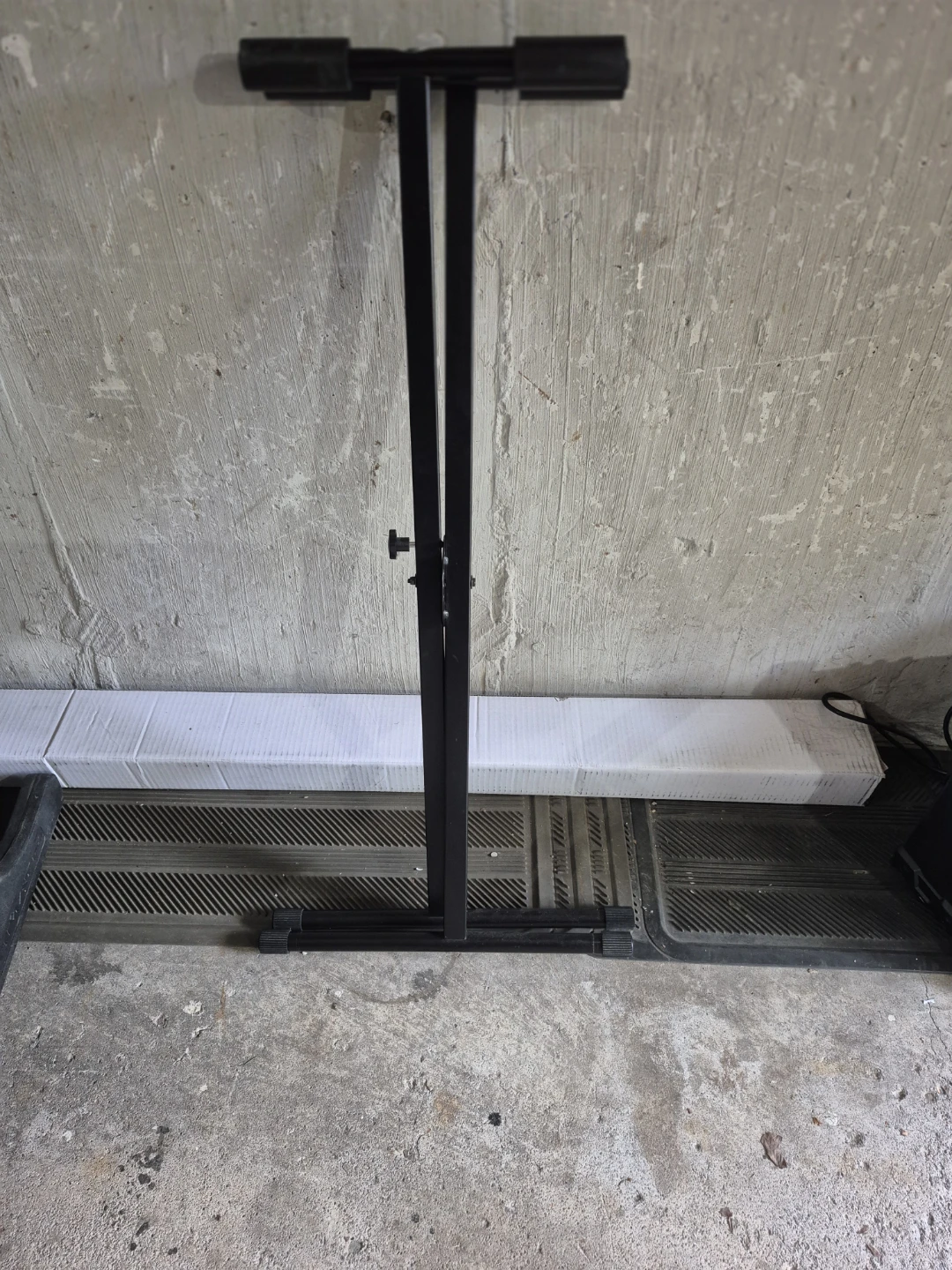 Adjustable Keyboard Stand - photo 2