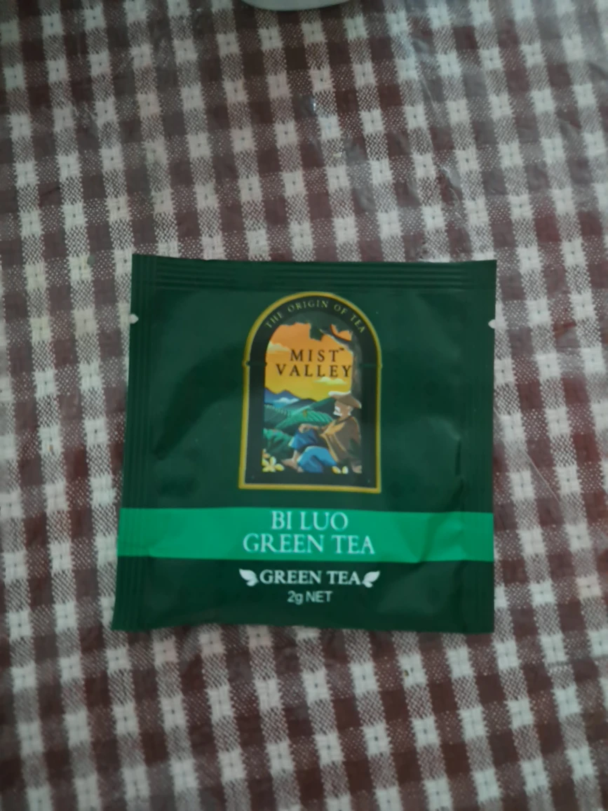 BILUO GREEN TEA –   Pyramid Teabags
