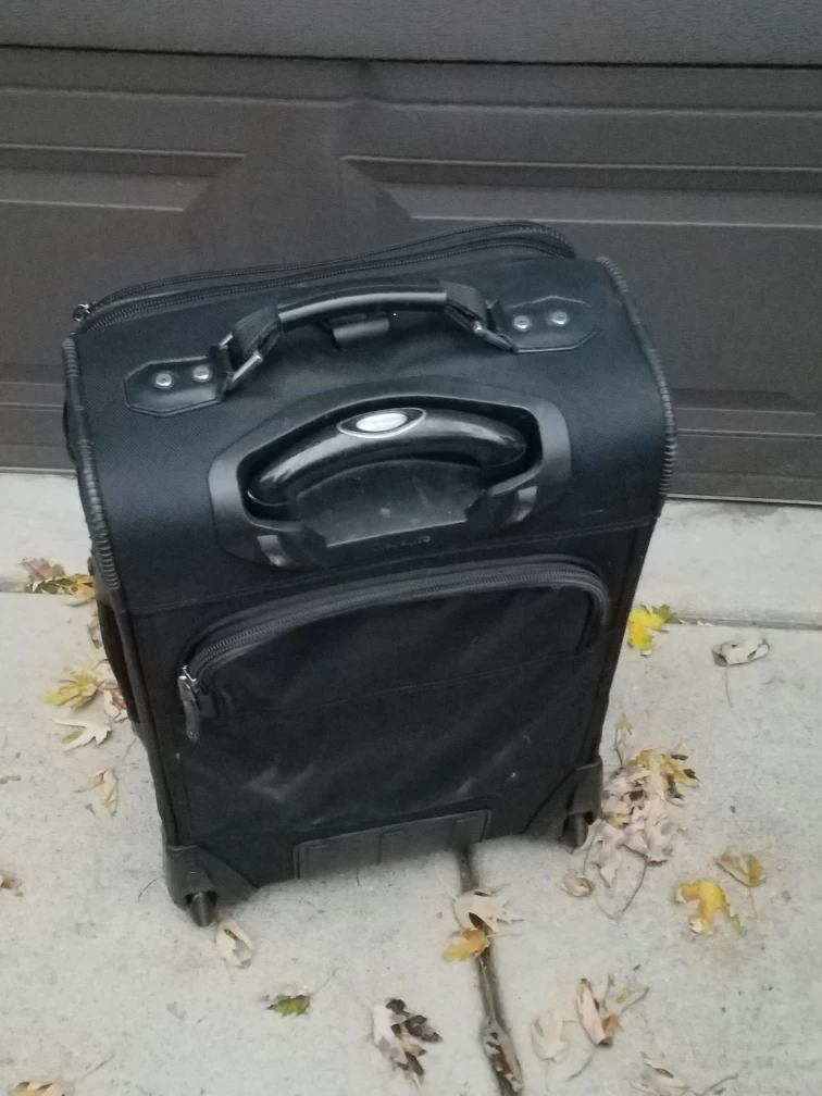 Travelpro Black Rolling Suitcase - photo 4