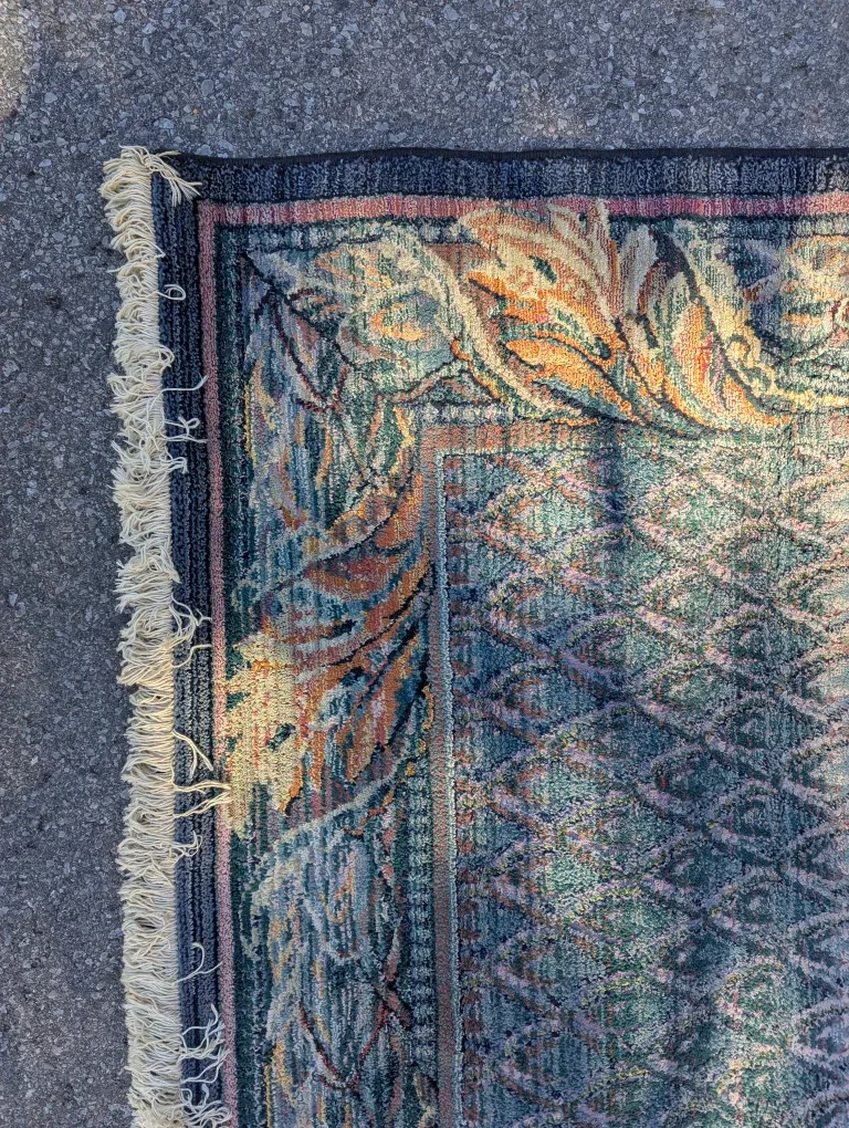 Area Rug with Floral Border image indicator(4)