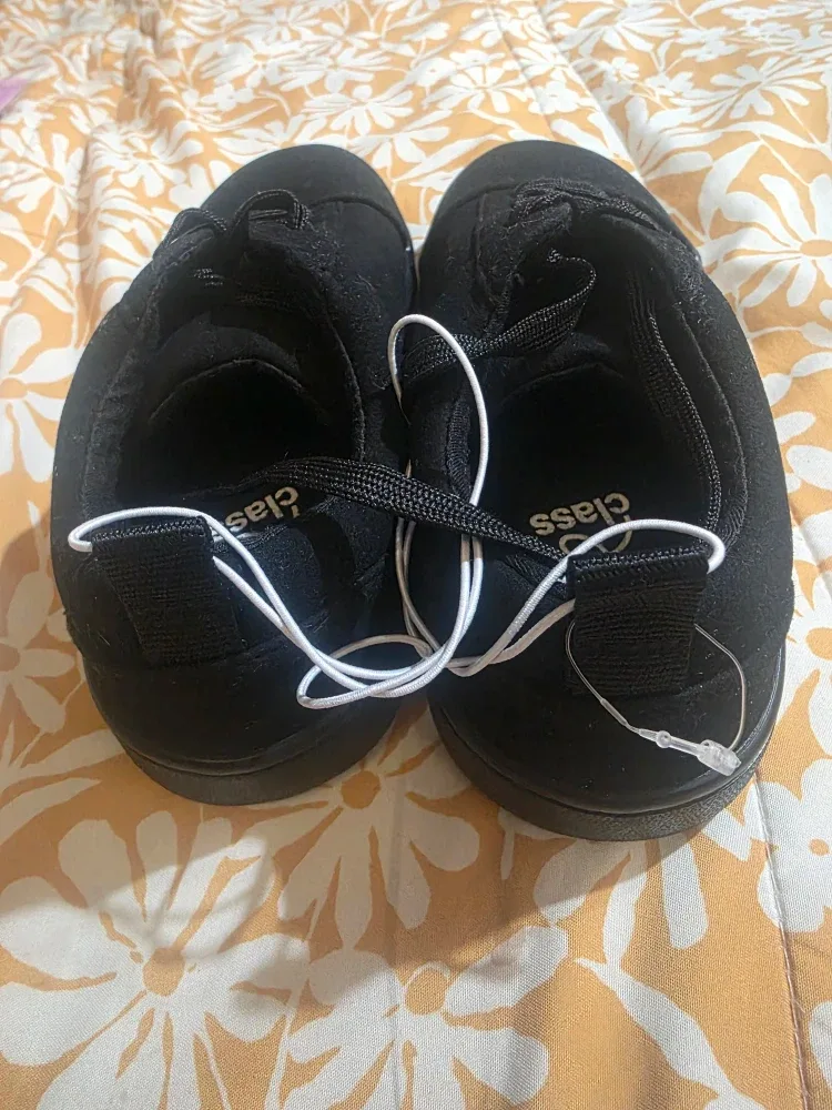 New Art Class  Black Sneakers - Size 13 image indicator(3)