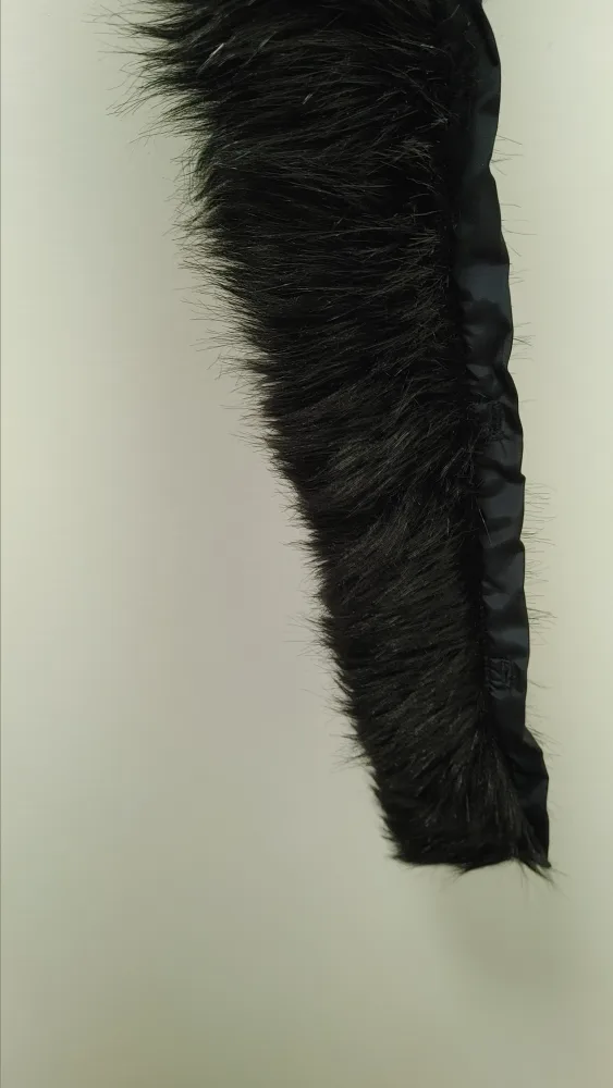 Black Faux Fur Collar image indicator(5)