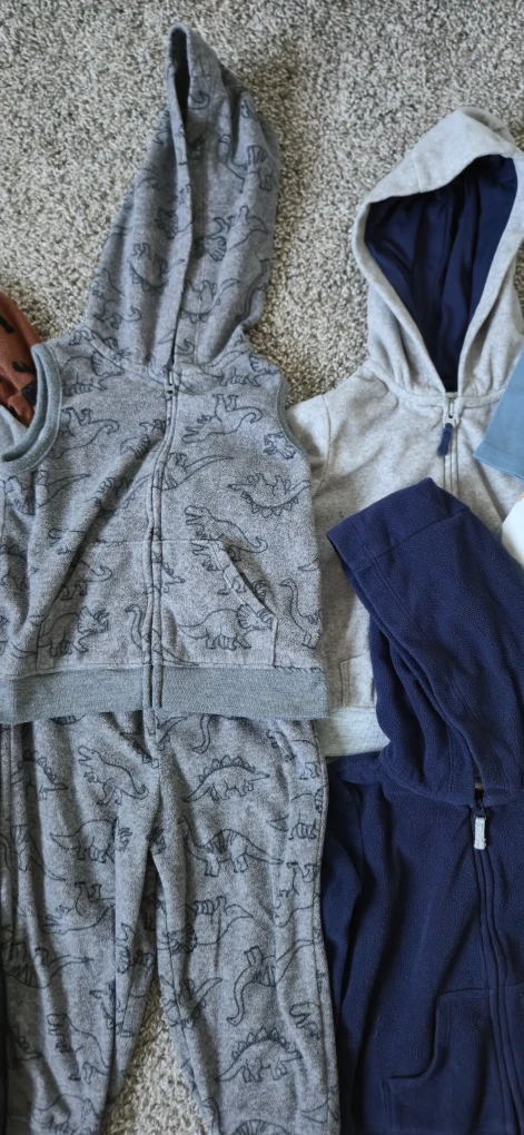 Carter's Baby Clothing Bundle 18M - photo 2