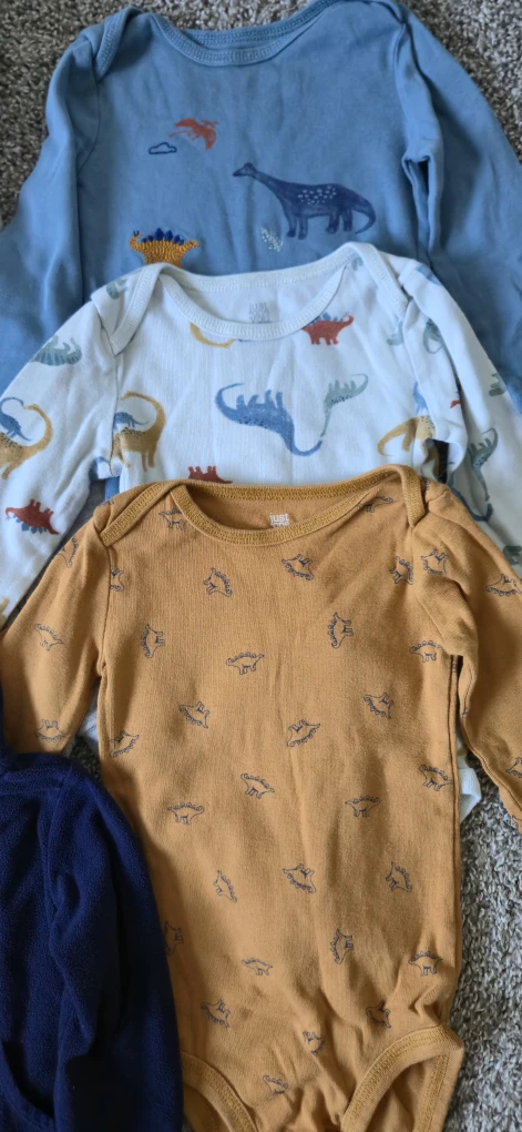 Carter's Baby Clothing Bundle 18M - photo 3