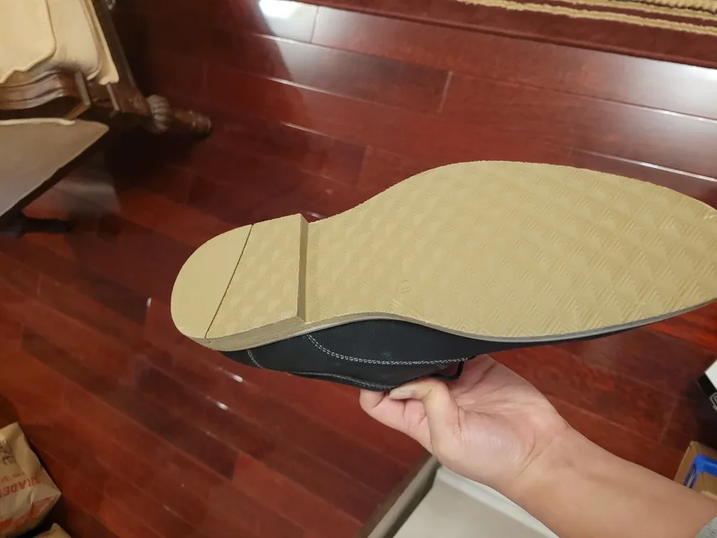 Madden Dress Shoe - Black, Size 8 image indicator(5)