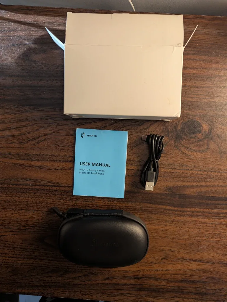 Skiing helmet speakers image indicator(2)