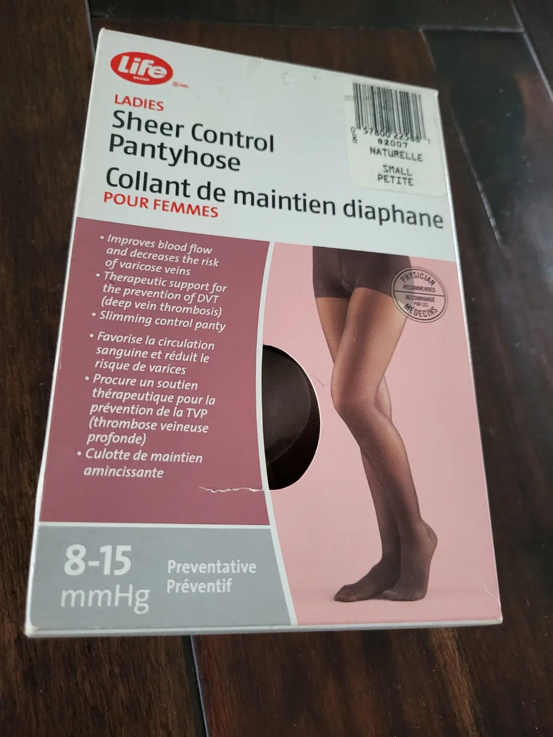 Mixed Lot: Stylish Trendy Hair, Eyelashes, Pantyhose, Sponges image indicator(3)