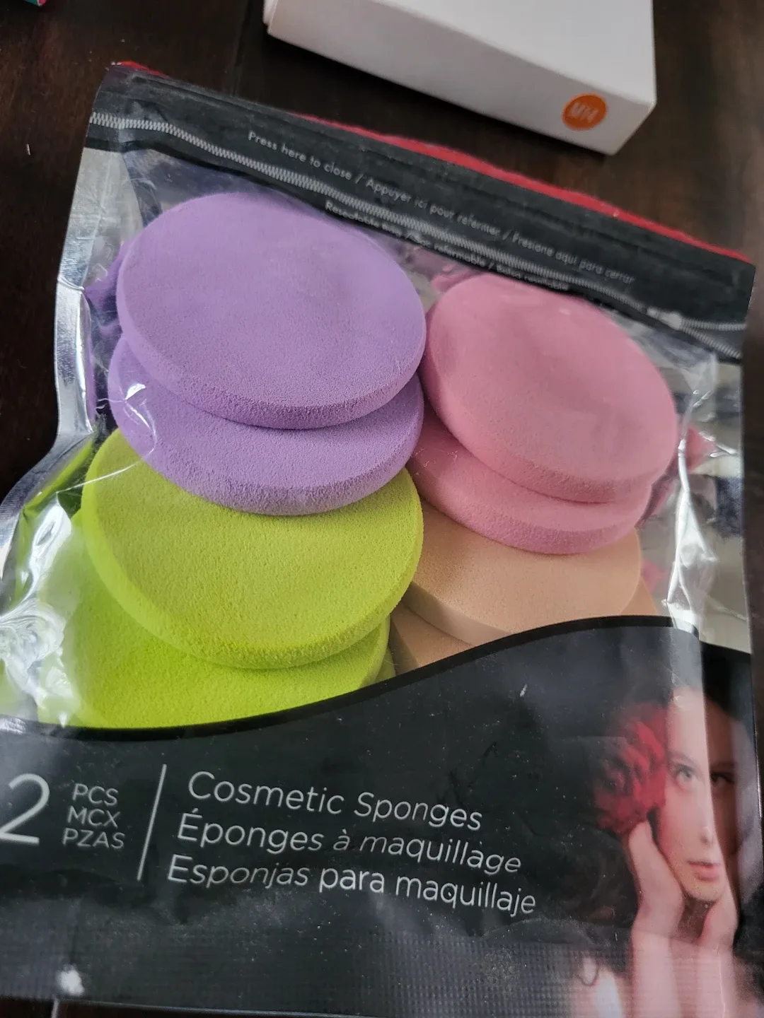 Mixed Lot: Stylish Trendy Hair, Eyelashes, Pantyhose, Sponges image indicator(5)