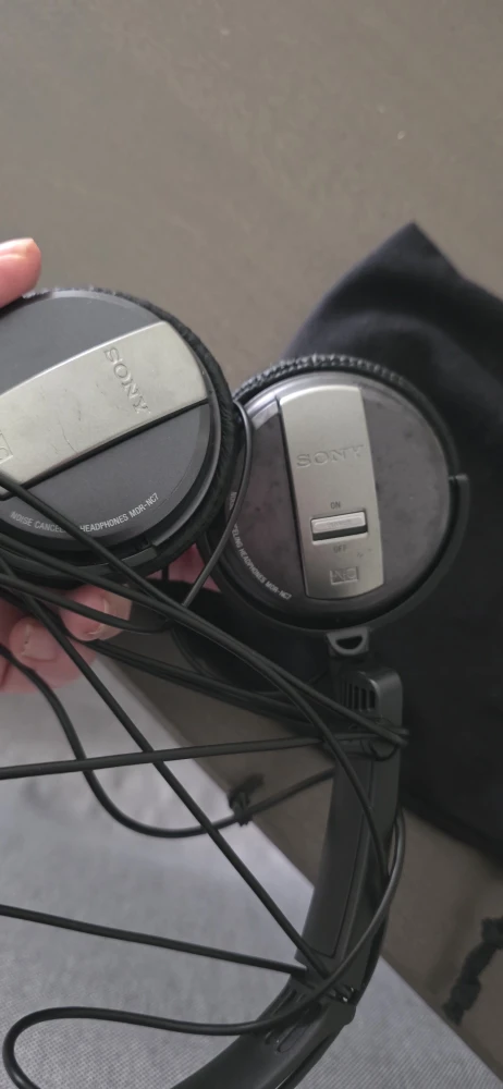 Sony MDR-NC7 Noise Cancelling Headphones - photo 4