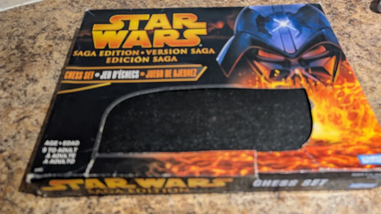 Star Wars Saga Edition Chess Set image indicator(10)