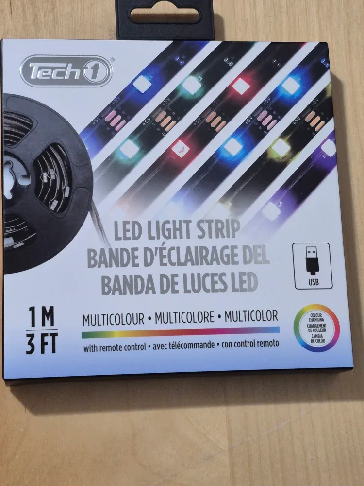 BNIB)RGB LED Light Strip 3ft, With Remote