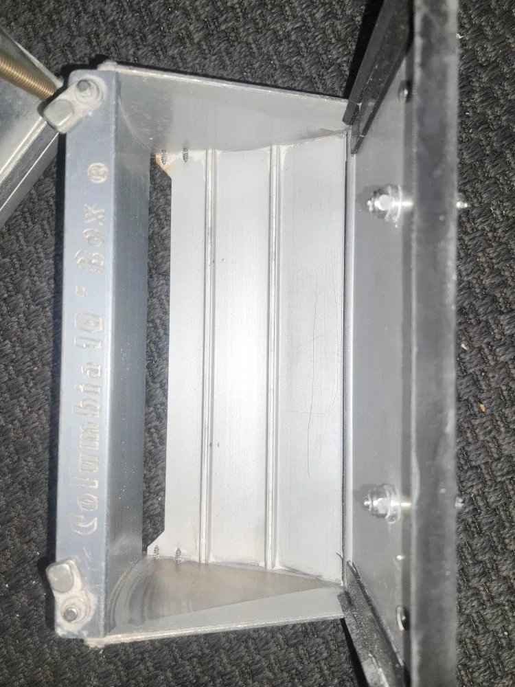 Columbia 10" Box & 8" Fat-Boy image indicator(10)